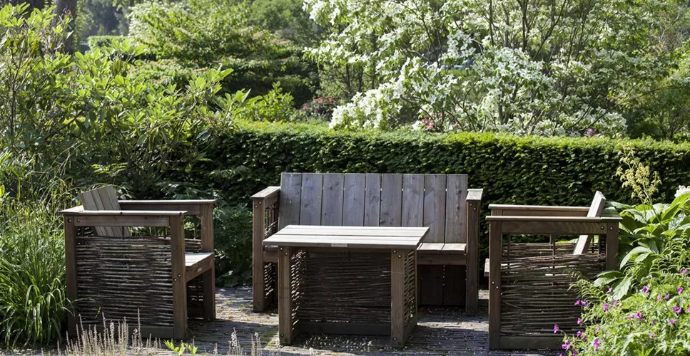 GARTENARBEITEN VOR DEM WINTER